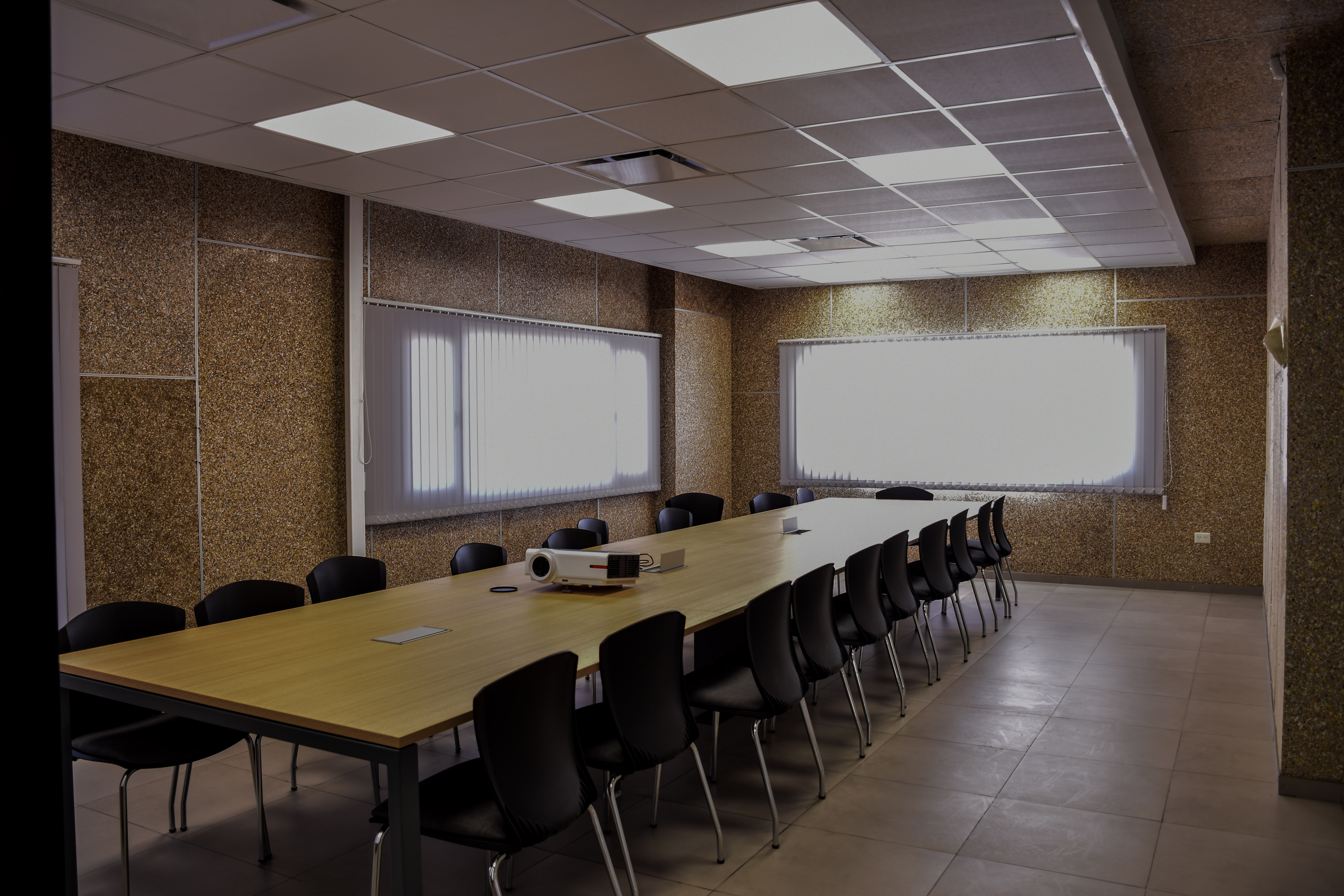 Oficinas y Espacios Comerciales